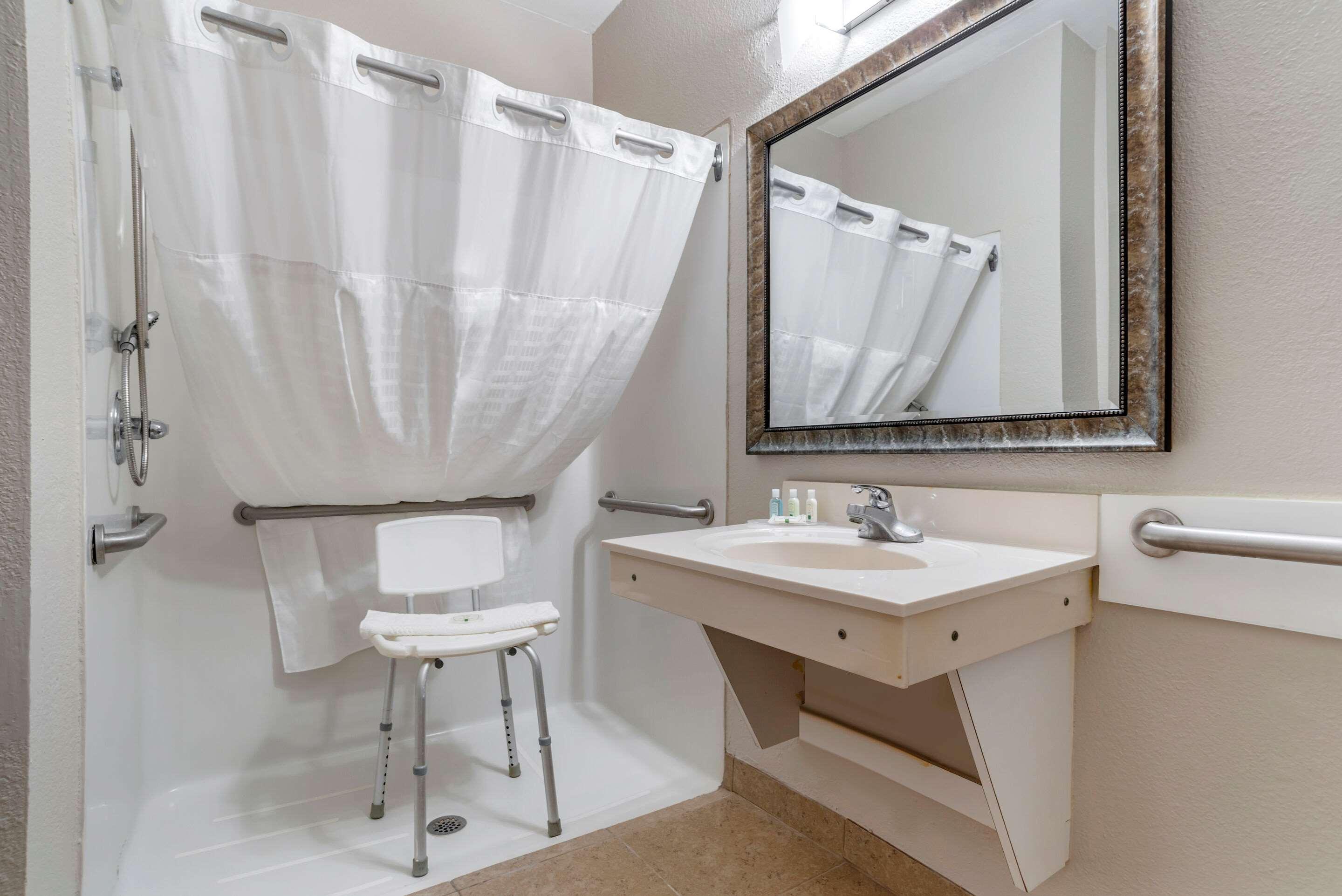 Quality Inn Моултри Экстерьер фото