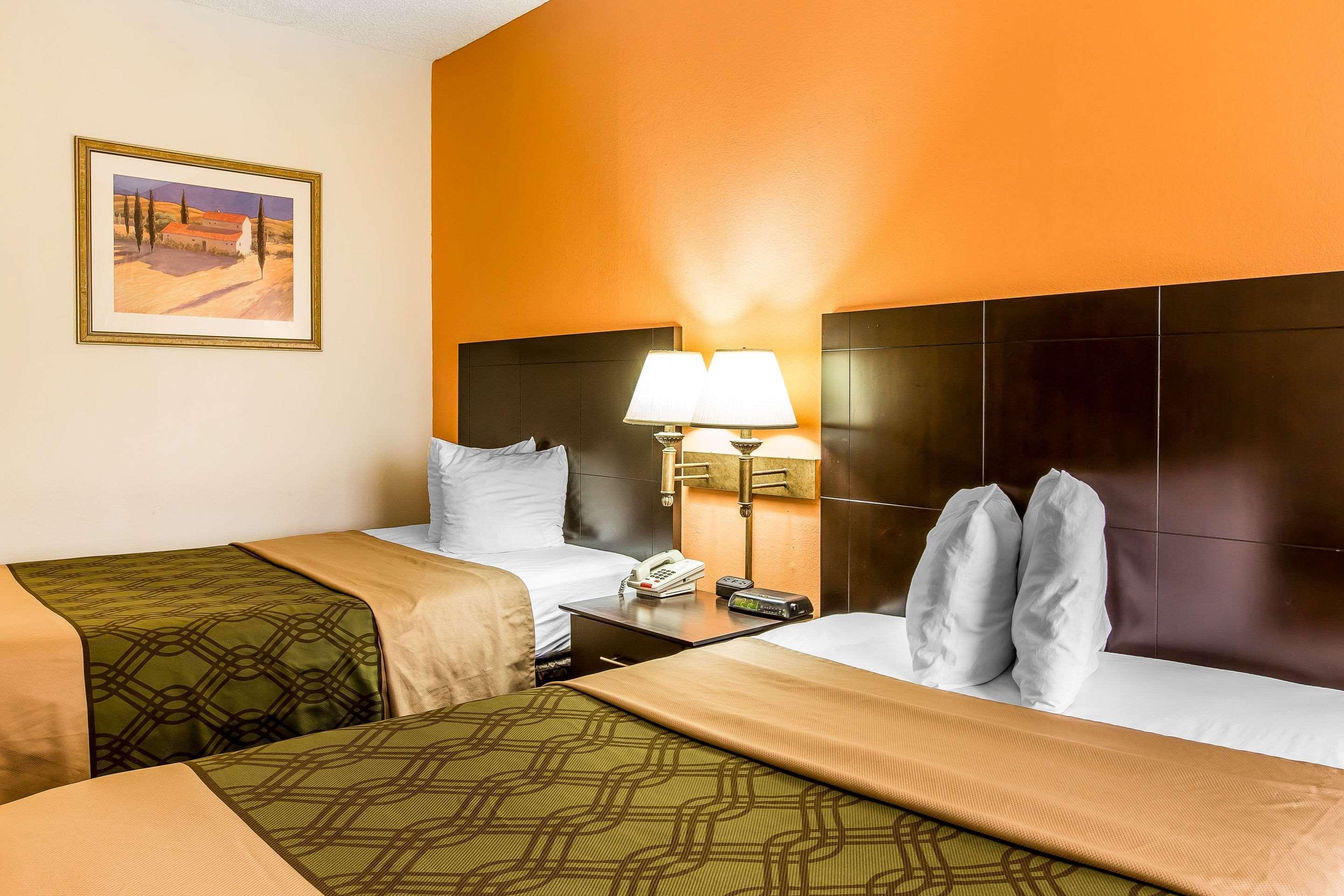 Quality Inn Моултри Экстерьер фото