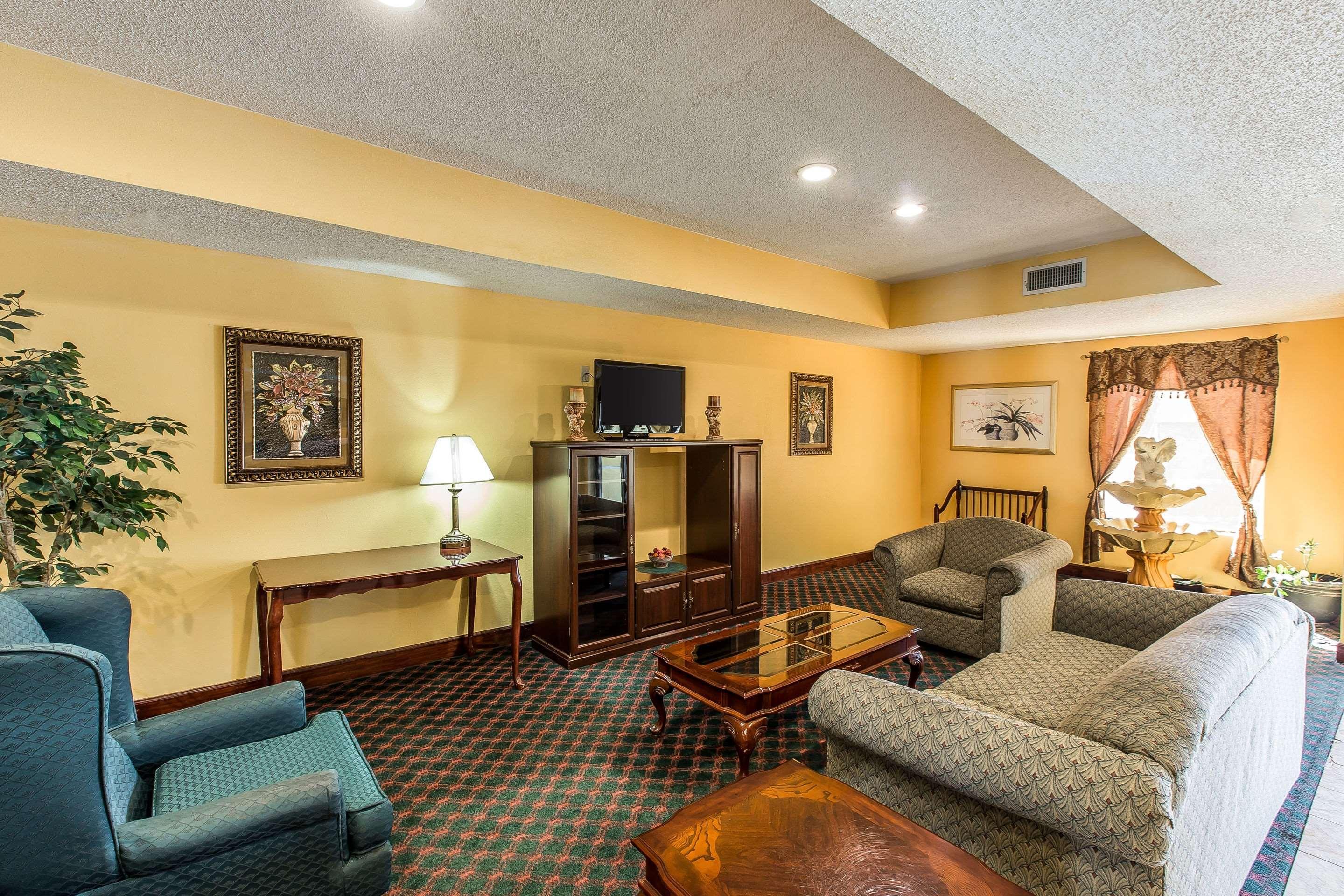 Quality Inn Моултри Экстерьер фото