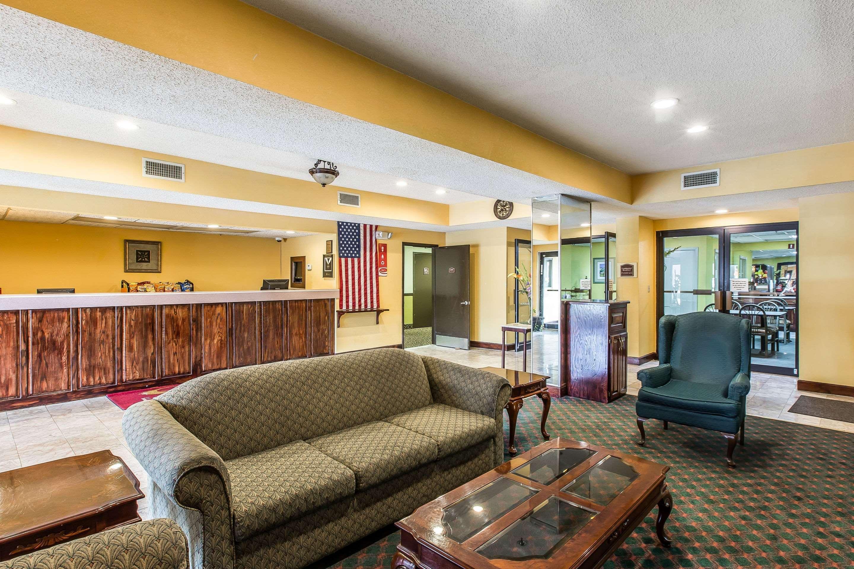 Quality Inn Моултри Экстерьер фото