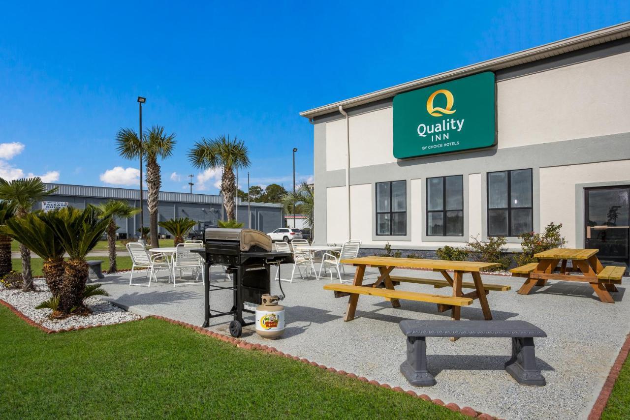 Quality Inn Моултри Экстерьер фото