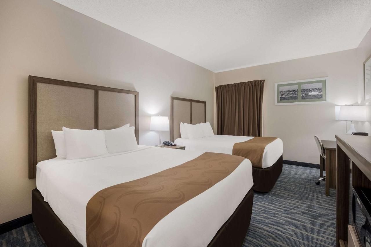 Quality Inn Моултри Экстерьер фото